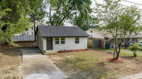 526 Spruce St, Conway, AR 72032 photo 2