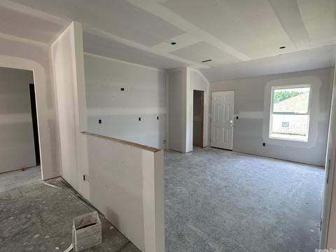 1115 Gallery Dr, Conway, AR 72032 photo 3