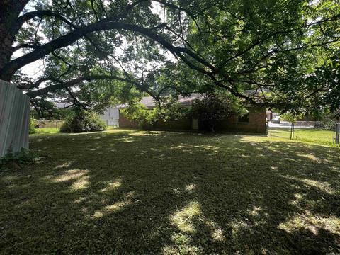 1203 S Dakota St, Pine Bluff, AR 71601 photo 4