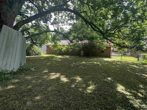 1203 S Dakota St, Pine Bluff, AR 71601 photo 5