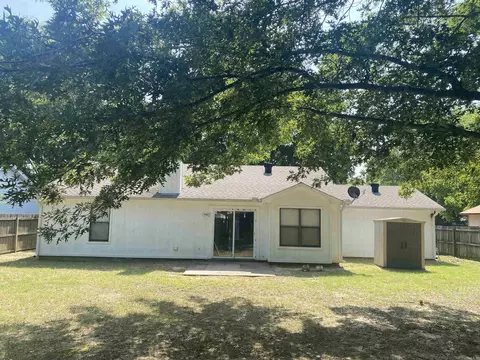 604 Bryant Meadows Dr, Bryant, AR 72022 photo 5