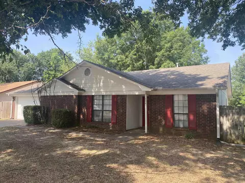 604 Bryant Meadows Dr, Bryant, AR 72022 photo 1