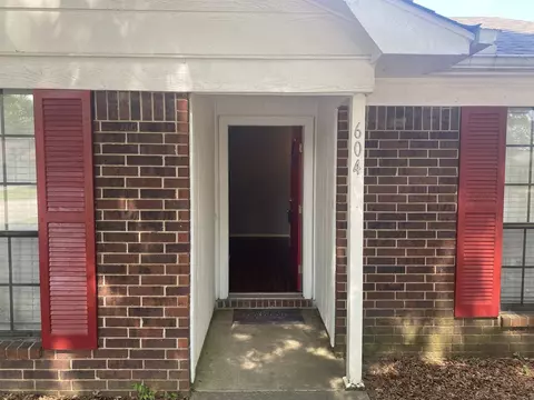 604 Bryant Meadows Dr, Bryant, AR 72022 photo 3