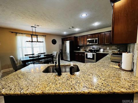 74 Eaglebrook Dr, Conway, AR 72032 photo 9