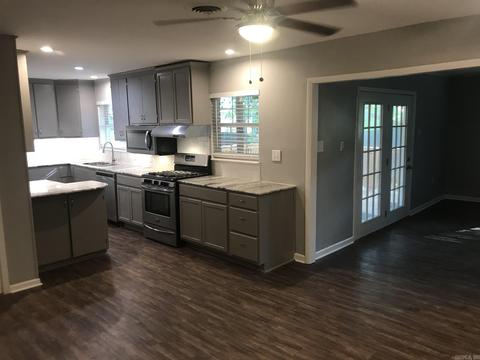 1015 Edgehill Dr, Benton, AR 72015 photo 7