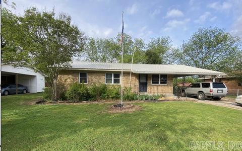 111 Sneed St, Marked Tree, AR 72365 photo 1