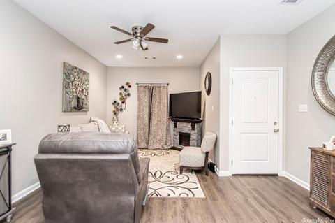 714 Fairfield, Benton, AR 72019 photo 6