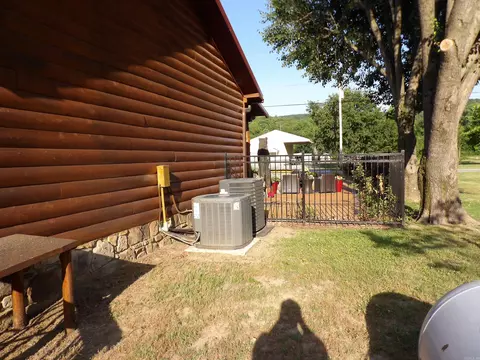 542 N Riverview Ln, Mountain View, AR 72560 photo 27