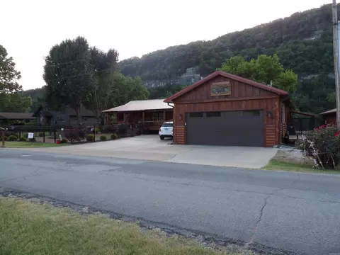 542 N Riverview Ln, Mountain View, AR 72560 photo 2