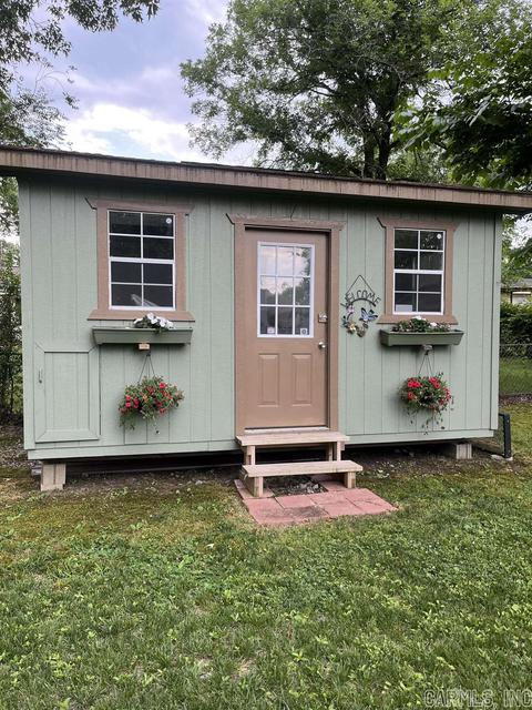 121 E Simpson St, Mount Ida, AR 71957 photo 5