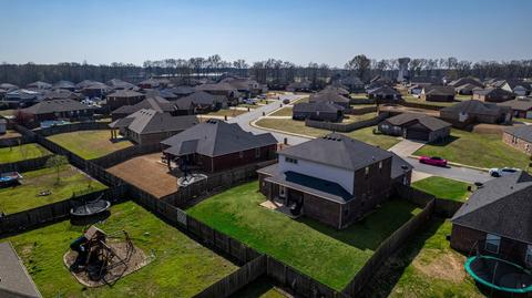 131 Harvick Cir, Cabot, AR 72023 photo 14