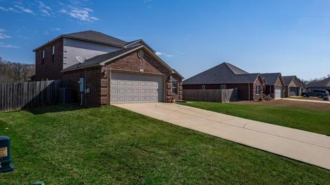 131 Harvick Cir, Cabot, AR 72023 photo 2