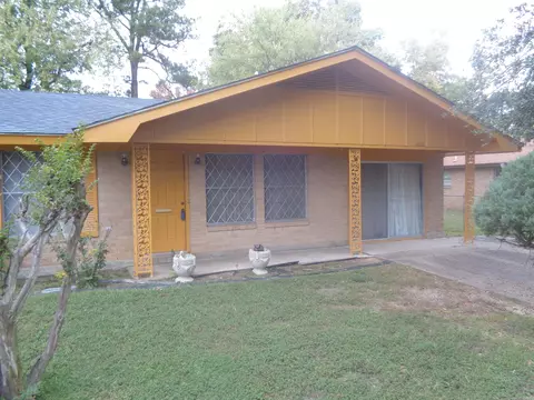 1002 Belmont Dr, Pine Bluff, AR 71601 photo 3