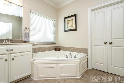 1130 Raymond, Conway, AR 72034 photo 14