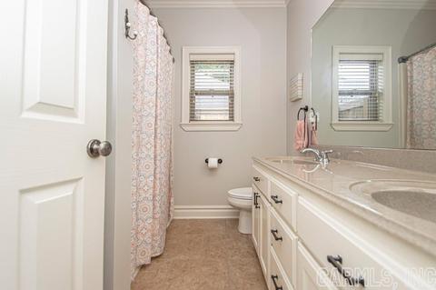 1130 Raymond, Conway, AR 72034 photo 6