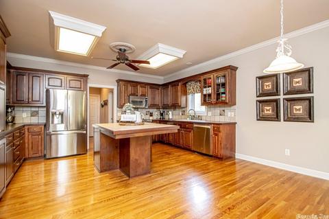 1006 Miller Loop, Benton, AR 72019 photo 11