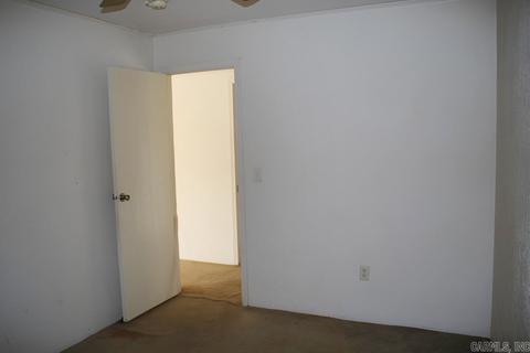 2107 S Kentucky St, Pine Bluff, AR 71601 photo 8