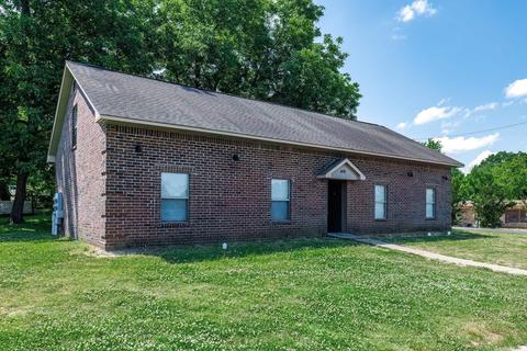 419 W First St, Malvern, AR 72104 photo 2