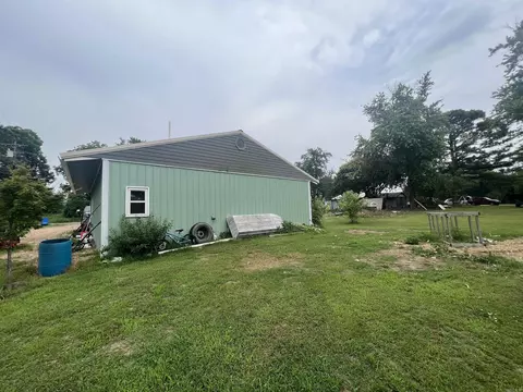 210 Erwin St, Success, AR 72470 photo 6
