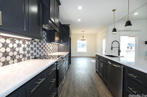 3073 Province, Benton, AR 72019 photo 12