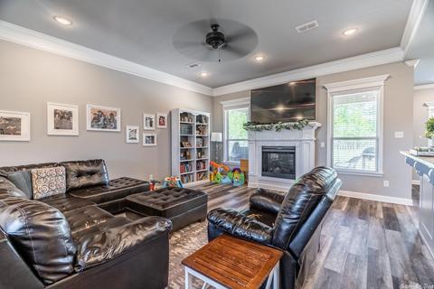 215 Mayberry Dr, Cabot, AR 72023 photo 6
