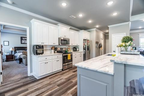 215 Mayberry Dr, Cabot, AR 72023 photo 10