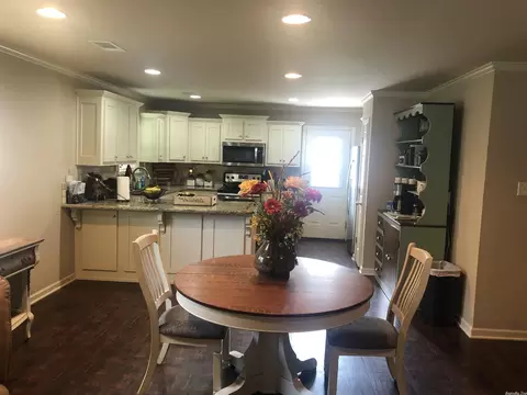 703 Edgemoor Ter, Benton, AR 72019 photo 5