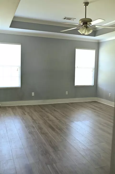 611 Surrey Ln, Benton, AR 72015 photo 9