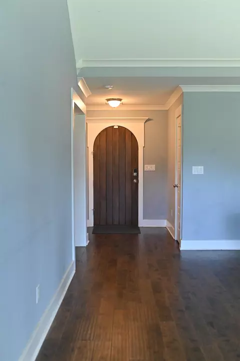 611 Surrey Ln, Benton, AR 72015 photo 2