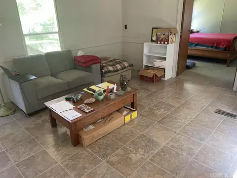 174 E Half Moon, Mountain Pine, AR 71956 photo 3