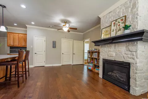135 May Wood, Ward, AR 72176 photo 17