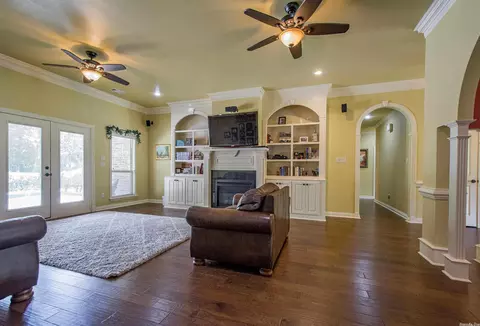 135 May Wood, Ward, AR 72176 photo 11