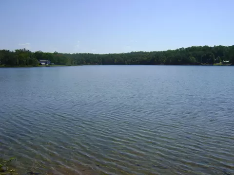 1711 Pleasant Valley Dr, Horseshoe Bend, AR 72512