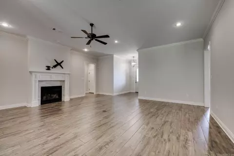 2605 Overcup, Conway, AR 72034 photo 6