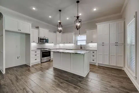 2605 Overcup, Conway, AR 72034 photo 10