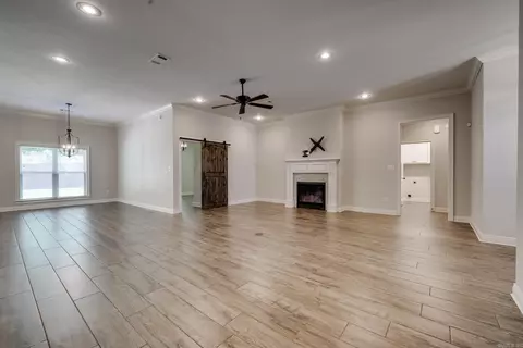 2605 Overcup, Conway, AR 72034 photo 4