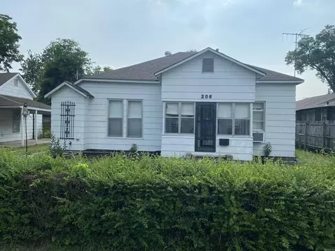 206 Gum Ave, Trumann, AR 72472 photo 2
