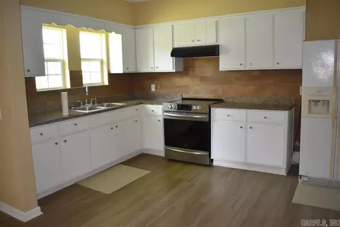 1400 E Texas, Pine Bluff, AR 71601 photo 3