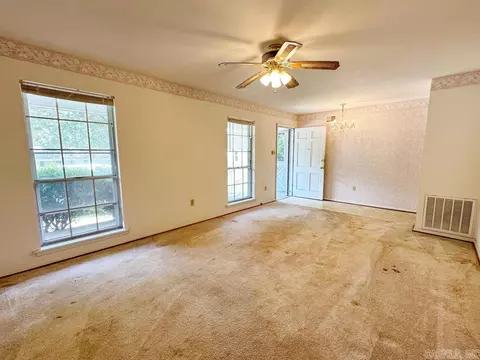609 E Devon, Sherwood, AR 72120 photo 5