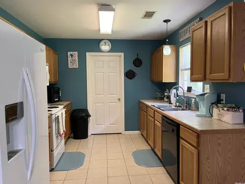 206 Glenn Oaks, Haskell, AR 72015 photo 6