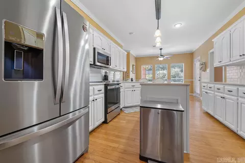 3055 Baxter Dr, Conway, AR 72034 photo 8