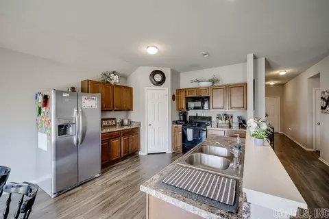 2970 Beechwood Dr, Conway, AR 72032 photo 4