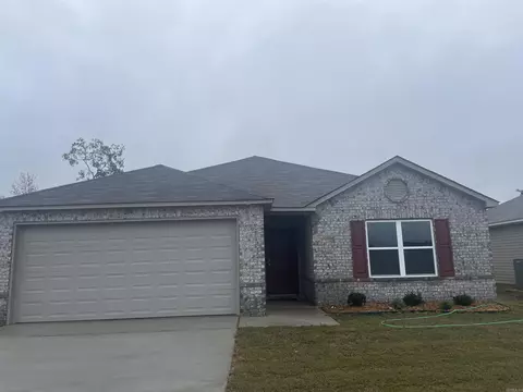 204 Sofia Dr, Maumelle, AR 72113 photo 1