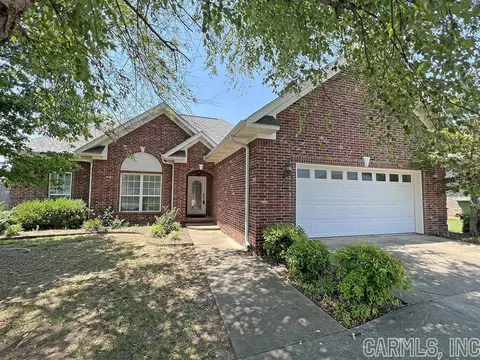 1315 Tolkien Dr, Conway, AR 72034 photo 1