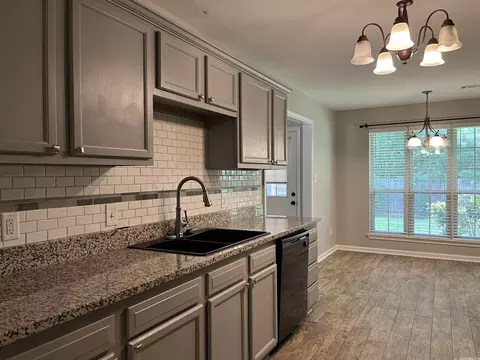 349 Meadowcreek, Haskell, AR 72015 photo 7