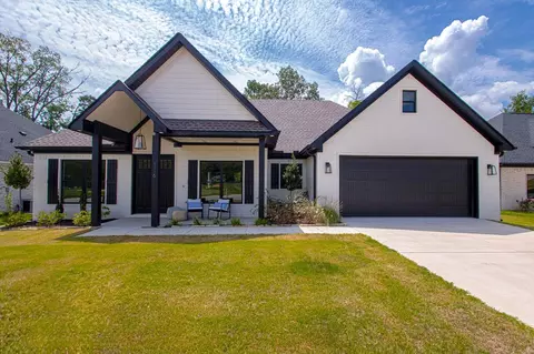 Exterior - 116 Harmony Village Dr, Haskell, AR 72015 photo 1 of 6