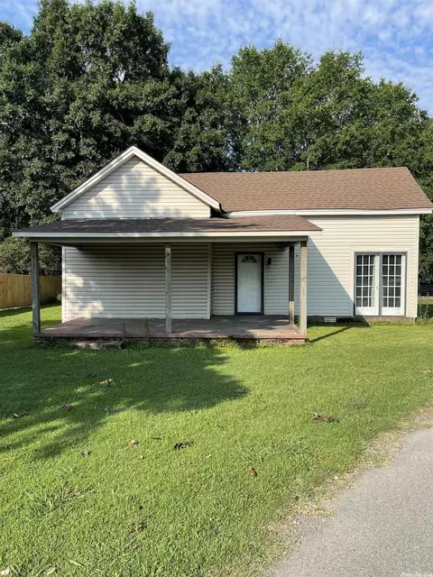 101 W College, Beebe, AR 72012 photo 2