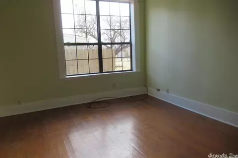 101 W College, Beebe, AR 72012 photo 4