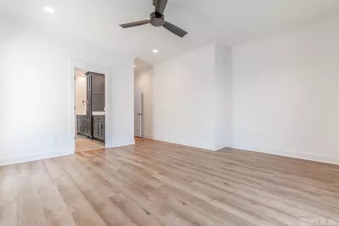 1875 Iris Cv, Conway, AR 72034 photo 16