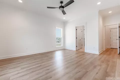 1875 Iris Cv, Conway, AR 72034 photo 17